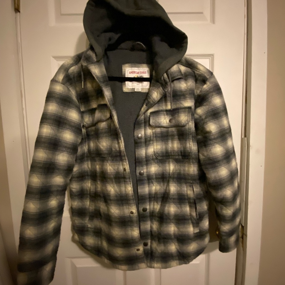 American Eagle Outfitters Men's Black and Gray Plaid Jacket